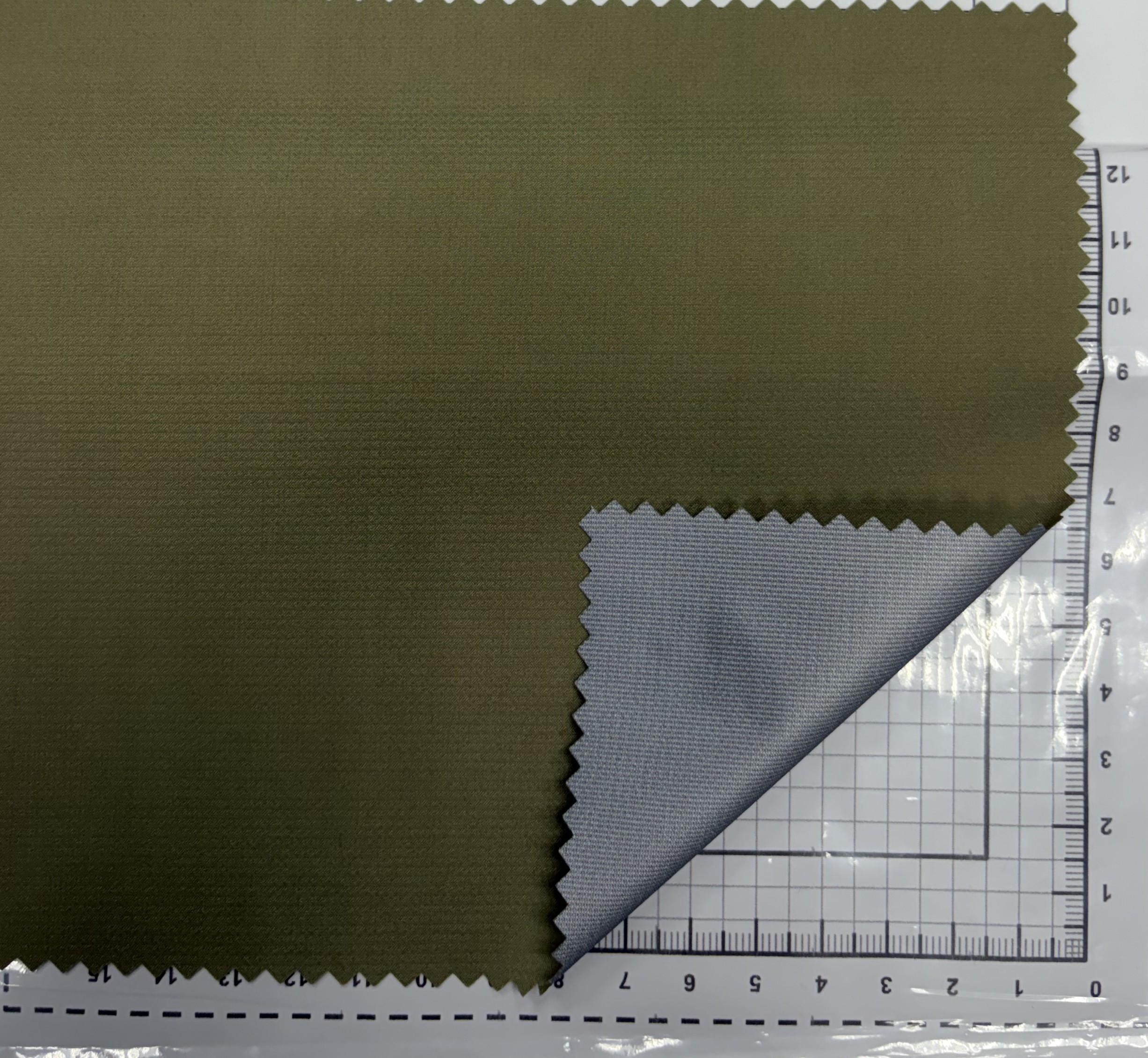 GC-7B051